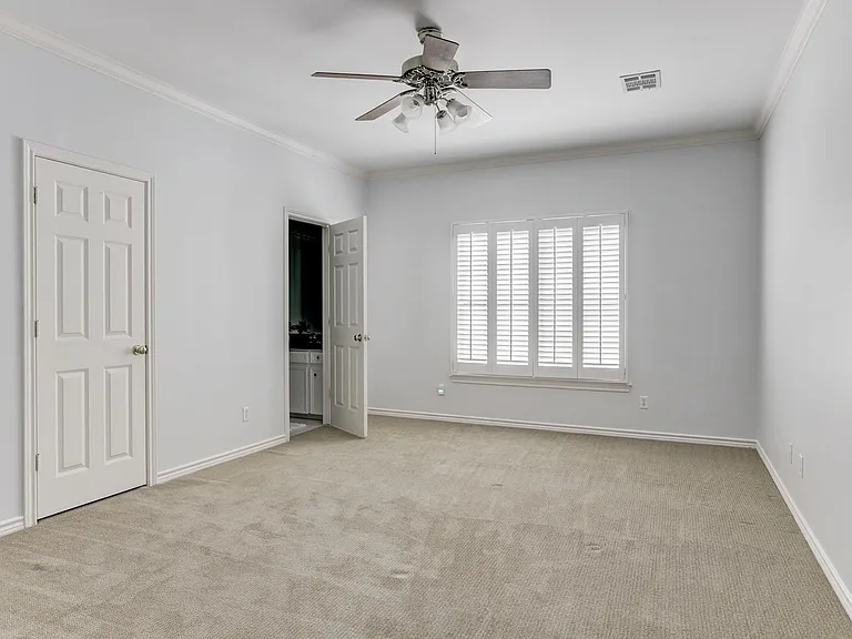 1207 Ripple Creek Dr — Photo 14