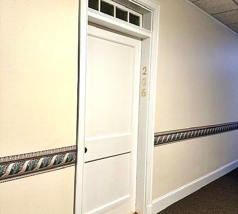 5th image of 354 N Main St APT 206