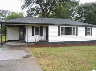 918 Nimitz Ave, Talladega, AL 35160