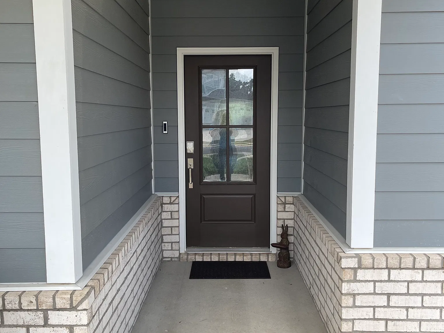 4 bed, 2375 sqft, $2,350 — Photo 3