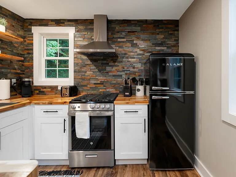 104 Pine Tree Dr — Photo 7