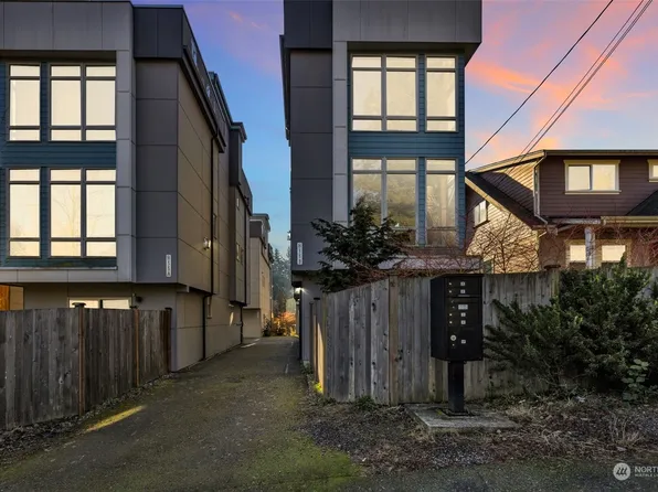 833 B NW 97th Street, Seattle, WA 98117