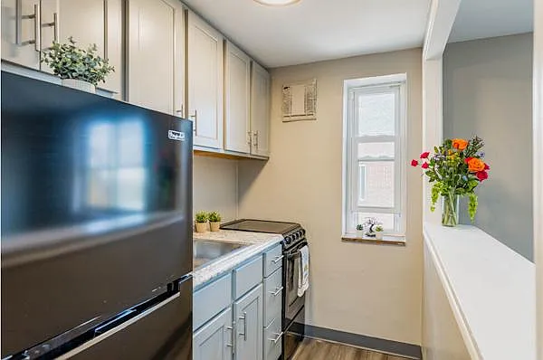 Hillside Meadows-The Perfect Place to Call Home — Photo 1