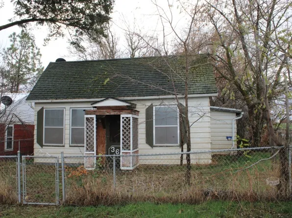 360 W College St, Athena, OR 97813