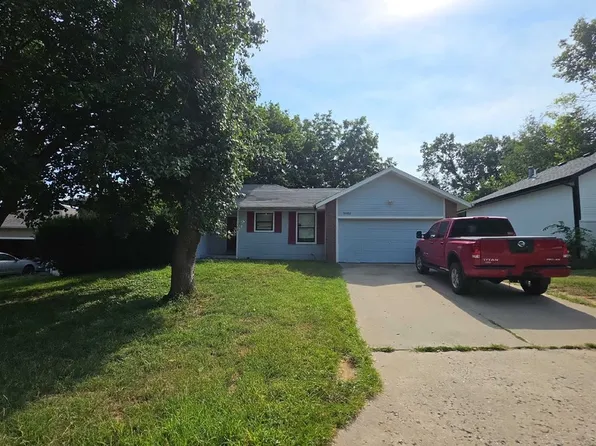 5682 S Franklin Ave, Springfield, MO 65810