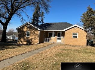 5646 Spring St, Omaha, NE 68106