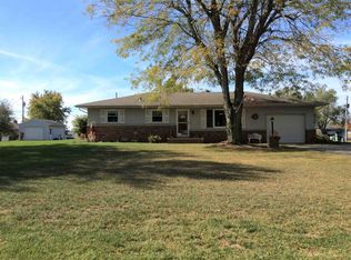 8718 E Diane Dr, Ossian, IN 46777