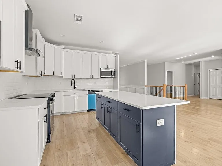 4420 Ross Estates Ct — Photo 11