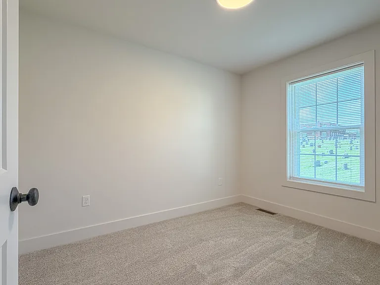 271 Locust St — Photo 21