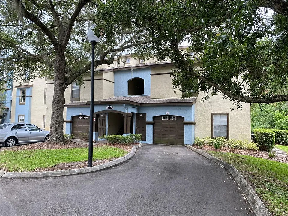 13212 Arbor Isle Dr #201