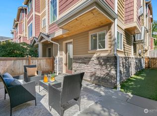 3845 Evanston Ave N, Seattle, WA 98103