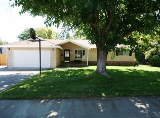 3020 Merrimac St, Carmichael, CA 95608