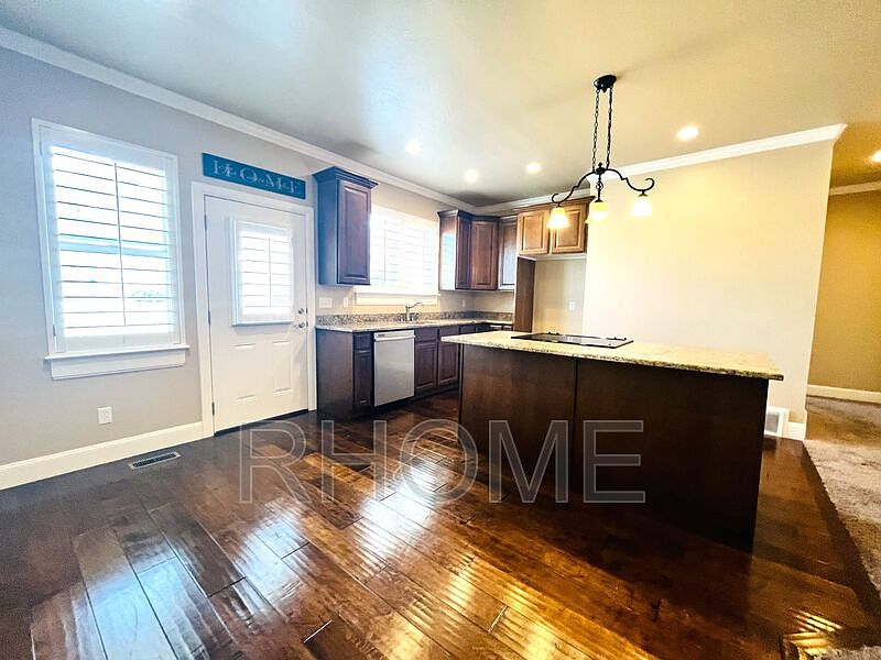 1st image of 11723 S Winford Dr