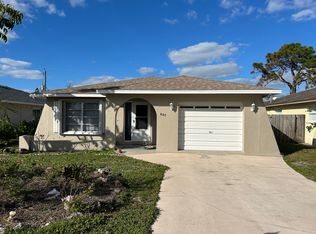 667 98th Ave N, Naples, FL 34108