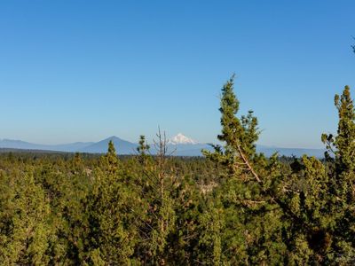 3391 NW Greenleaf Way, Bend, OR, 97703