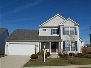 2045 Darrow Lake Dr, Stow, OH 44224