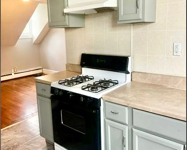 72 Pocasset Avenue — Photo 3