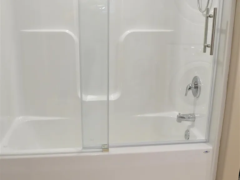 1105 Meander Dr #LOWER LEVEL — Photo 5