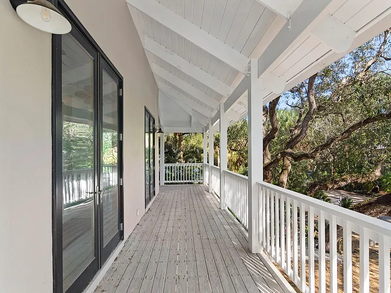9415 Periwinkle Dr — Photo 15