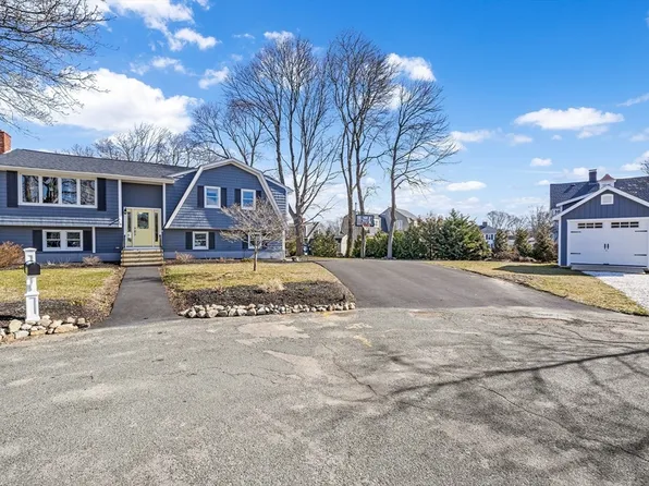 16 Murphys Ln, Scituate, MA 02066