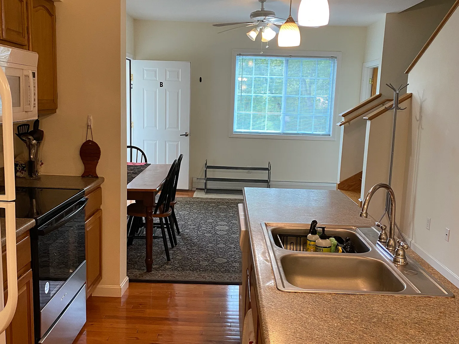 3 bed, $4,500 — Photo 3