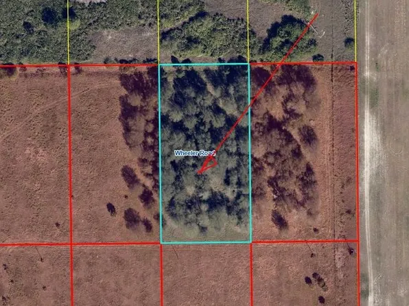 5th Pl, Labelle, FL 33935