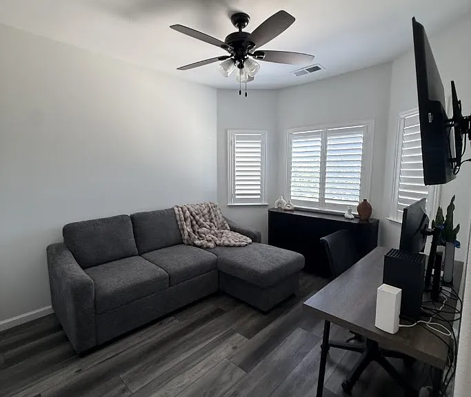 10856 N Bunkerhill Dr — Photo 16