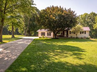 138 Hewitt Rd, West Middlesex, PA 16159