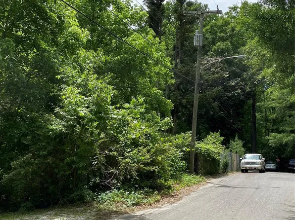 1811 W McFarland Ave, Gastonia, NC 28052