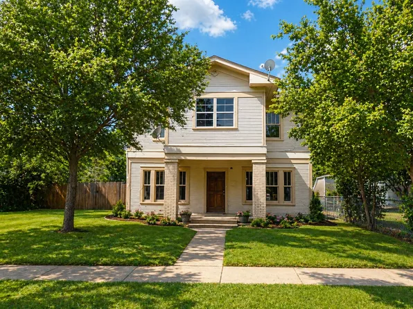 307 W Adams St, Brownwood, TX