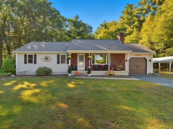 178 County Rd, Southampton, MA 01073