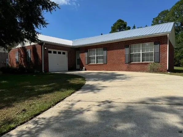 225 Bay Grove Rd, Freeport, FL 32439