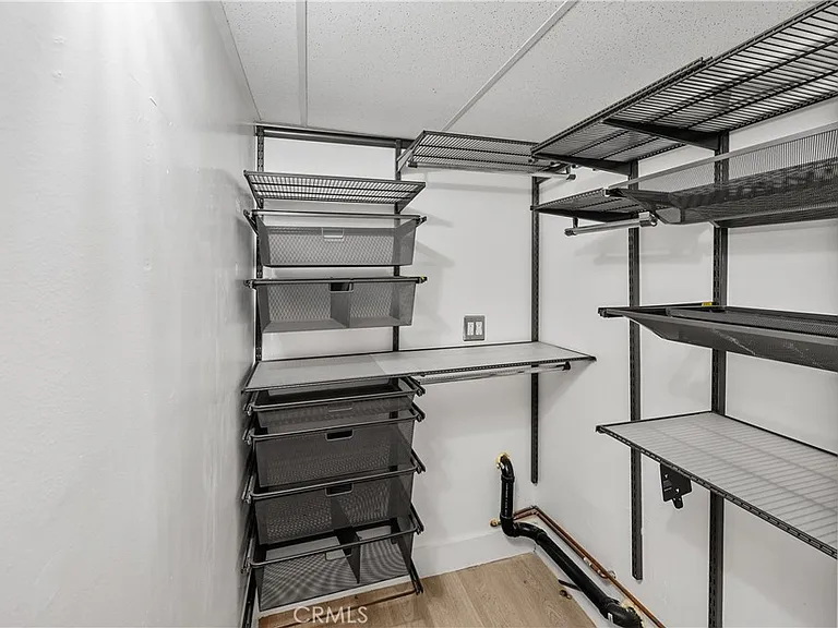 532 N Rossmore Ave #107 — Photo 8