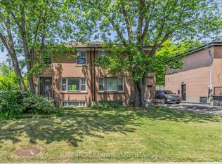 82 Minerva Ave, Toronto, ON M1M1V5