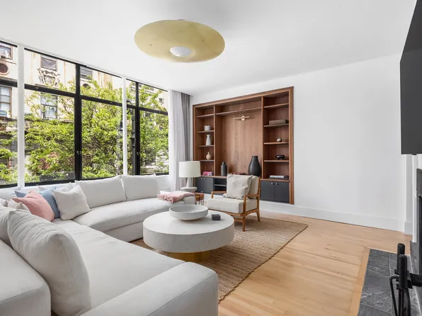 134 Charles Street image 5 of 9