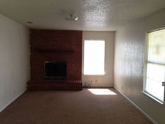 2nd image of 4613-B Calle Secoya St