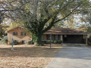 5015 Whites Mill Rd, Gainesville, GA 30504