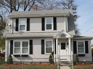 326 Columbus Ave, Pawtucket, RI 02861