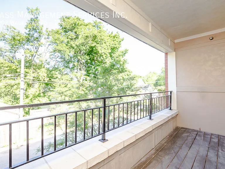 1202 Waukegan Rd, Glenview, IL — Photo 156