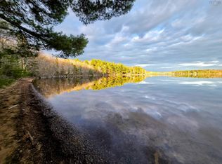 630 Elmwood Rd, Lunenburg, NS B0R1A0