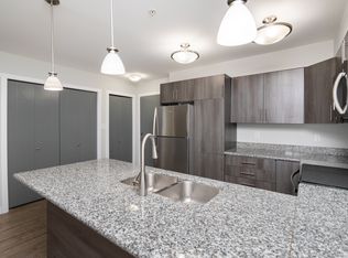 90 Waterford Green Cmn #2B-2BA-871SQFT, Winnipeg, MB R2R2Z3