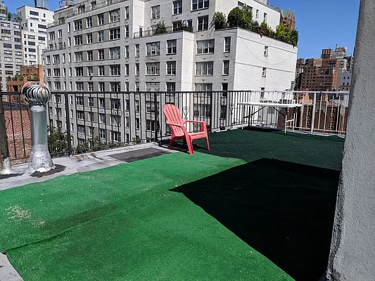 Rented by Sky Management | media 28