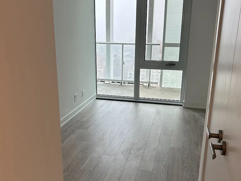 88 Queen St E #2309 — Photo 10