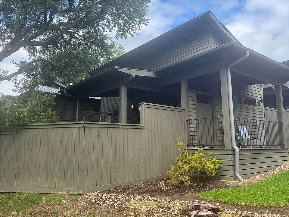 1st image of 2113 Barbaro Way Unit 17