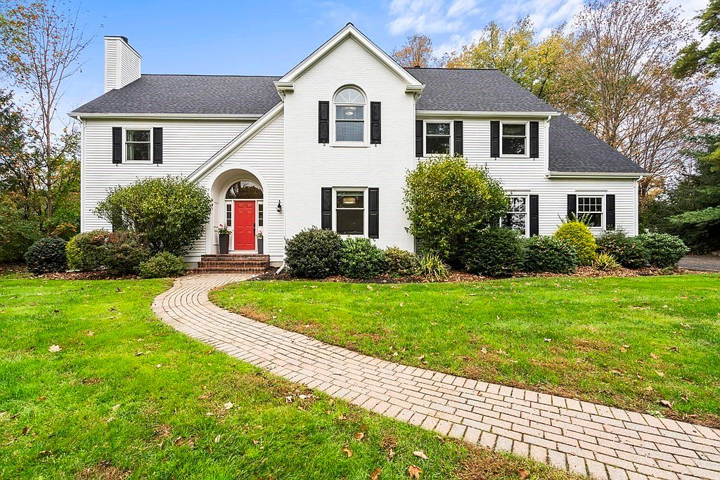 83 Main St, Southborough, MA 01772 MLS 73171985 Zillow