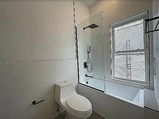 296 Leonard St #3 — Photo 5