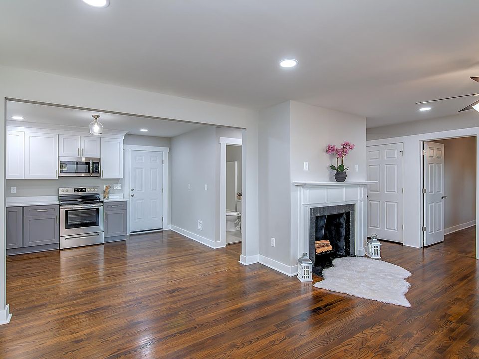 9 Staunton Bridge Rd, Greenville, SC 29611 Zillow