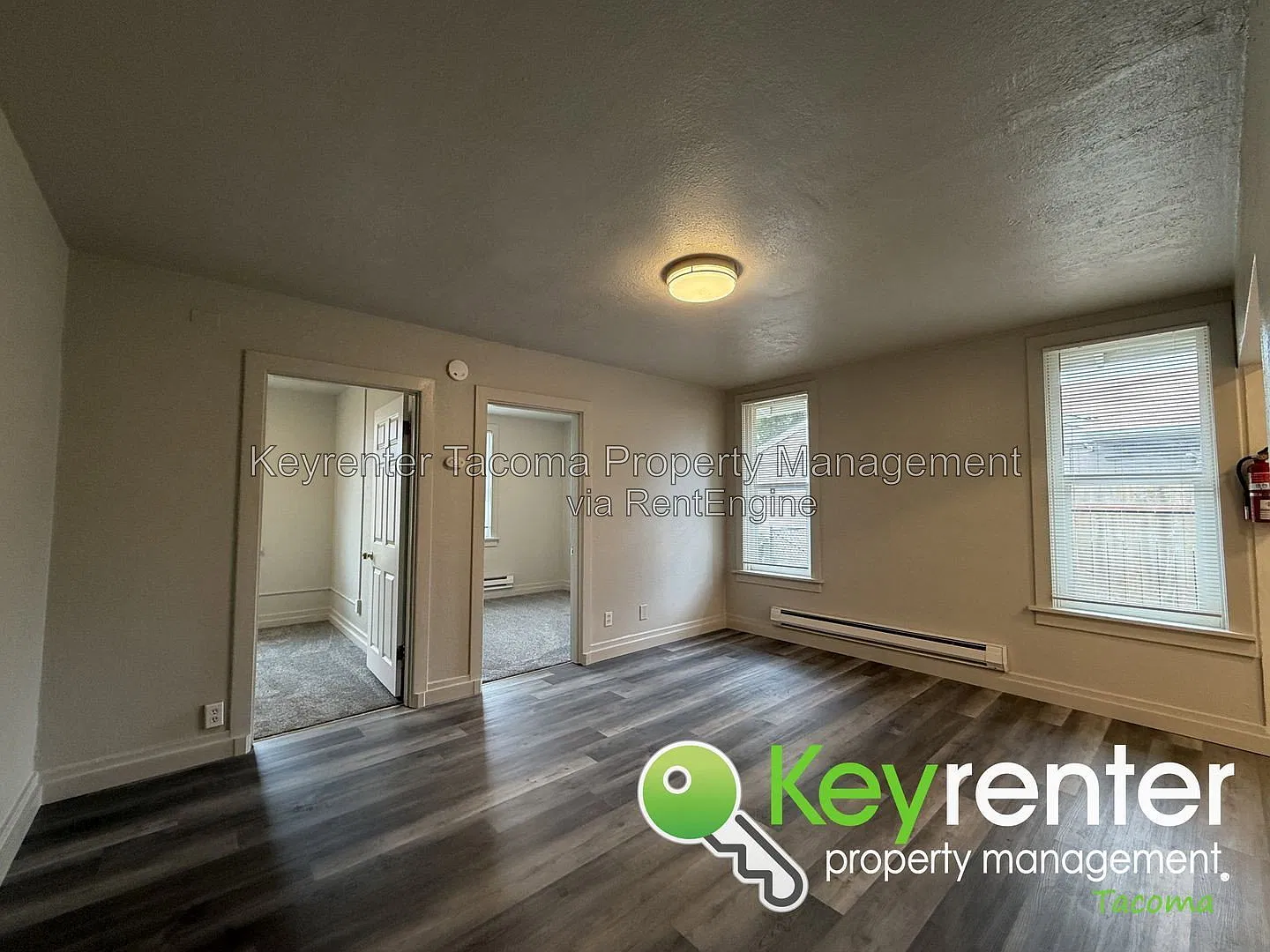 2 bed, 1.0 bath, $1,800 — Photo 2