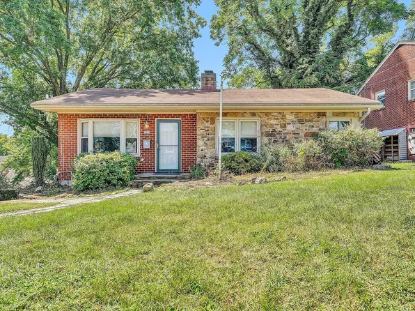 2702 Avenel Ave SW, Roanoke, VA 24015