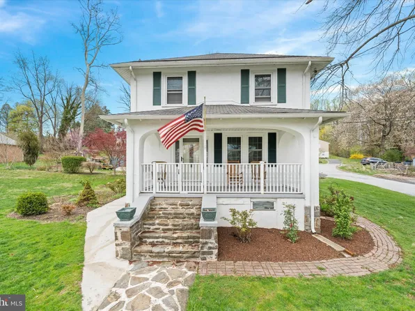 406 E South St, Kennett Square, PA 19348